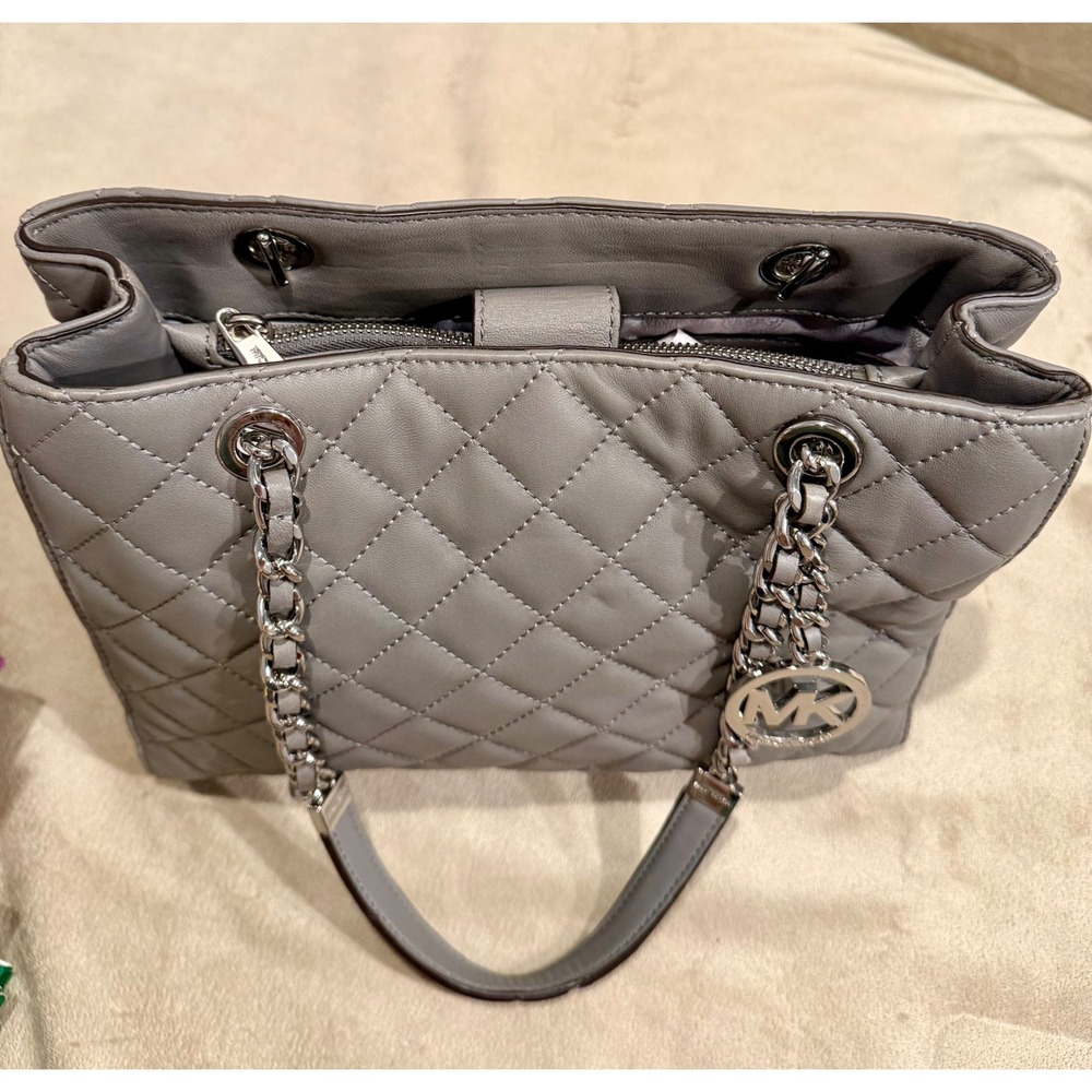 Michael Kors Susannah Quilted Leather Tote Bag Grey Silver Hardware Shoulder Bag - Picture 6 of 11